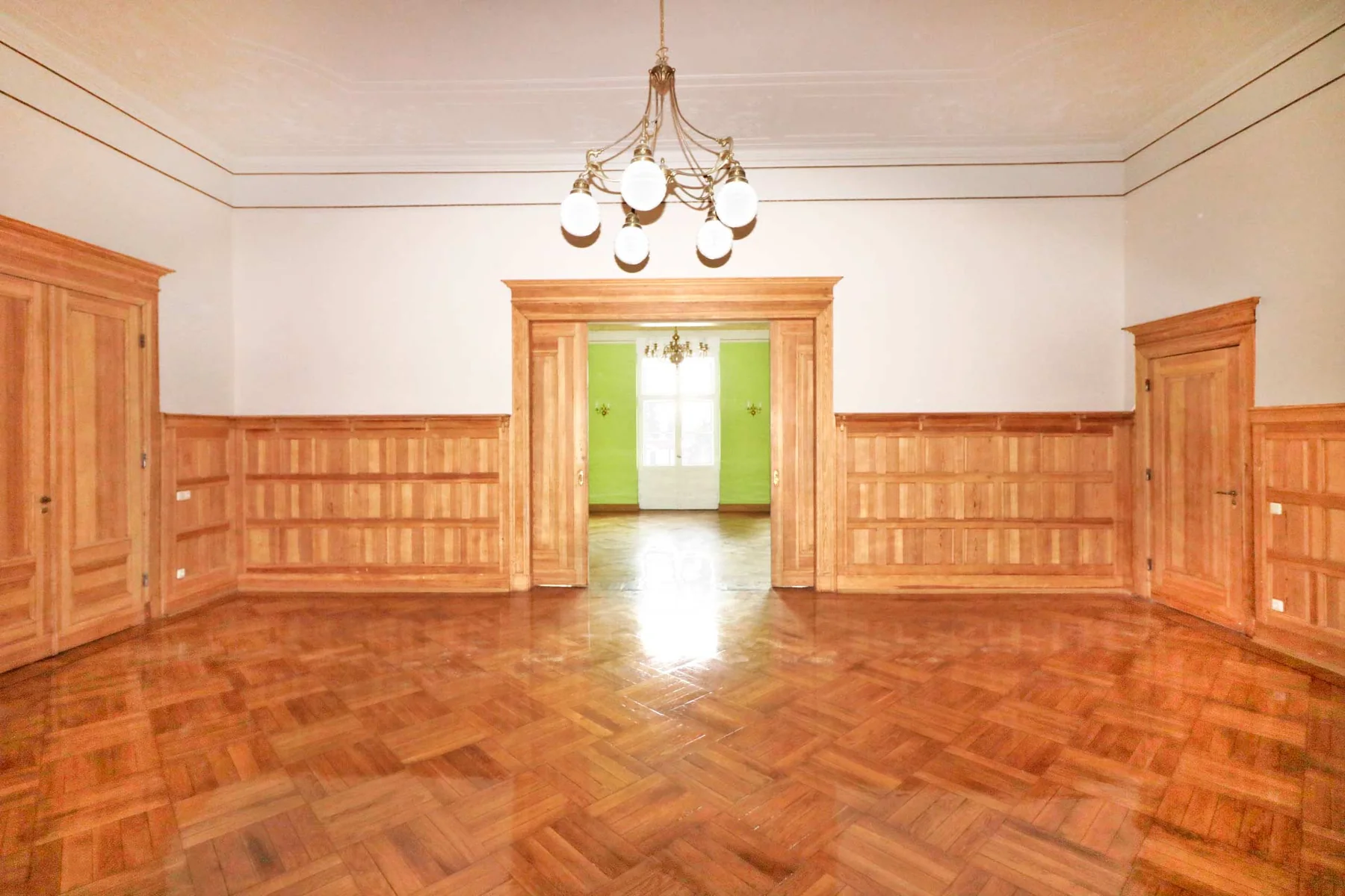 Großer Saal als Motiv im Landhaus Strausberg